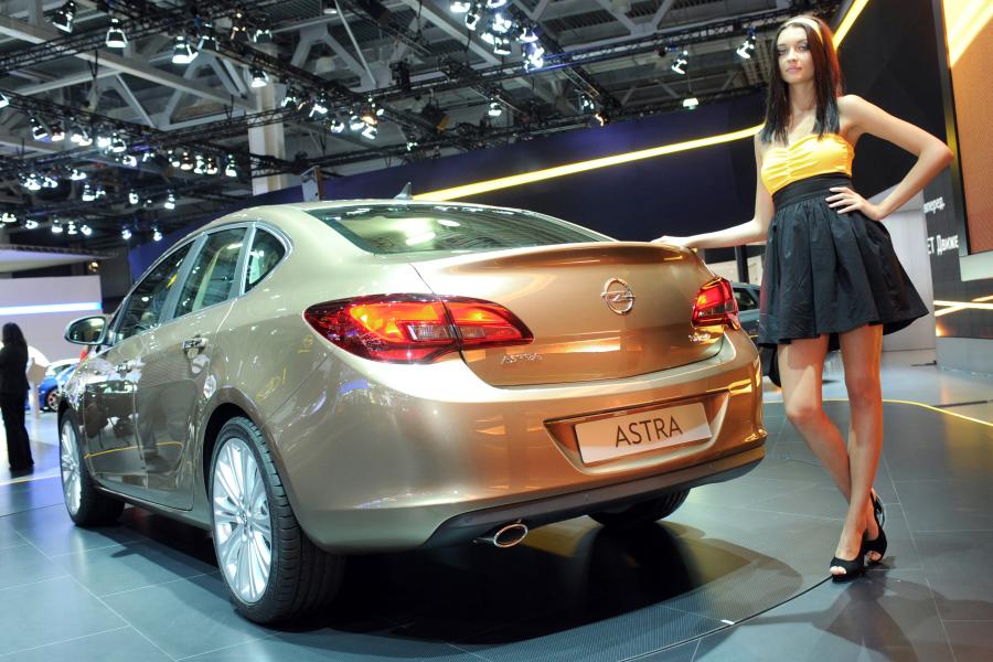 Opel astra sedan