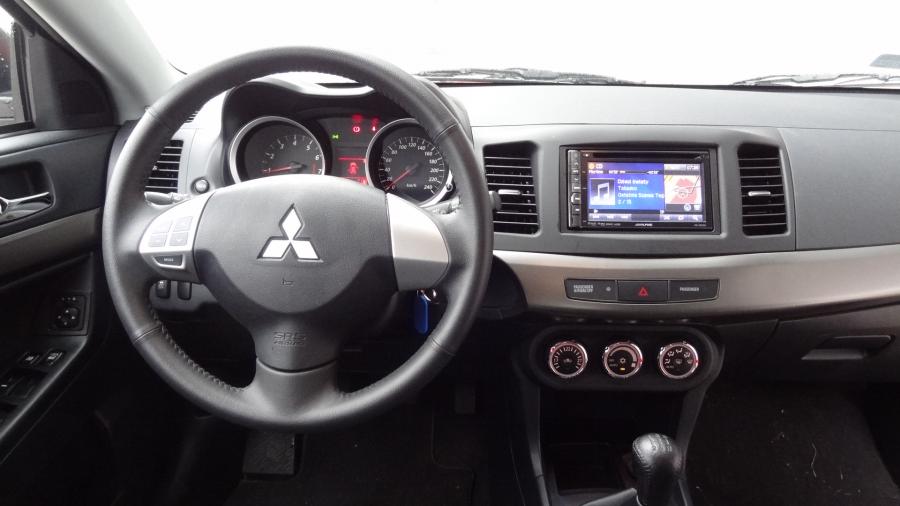 Mitsubishi lancer sportback