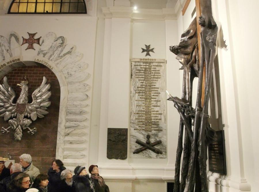 Pomnik ku czci ofiar katastrofy smoleńskiej