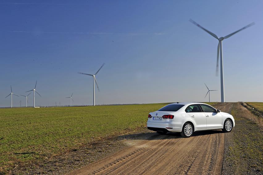 Volkswagen jetta hybrid