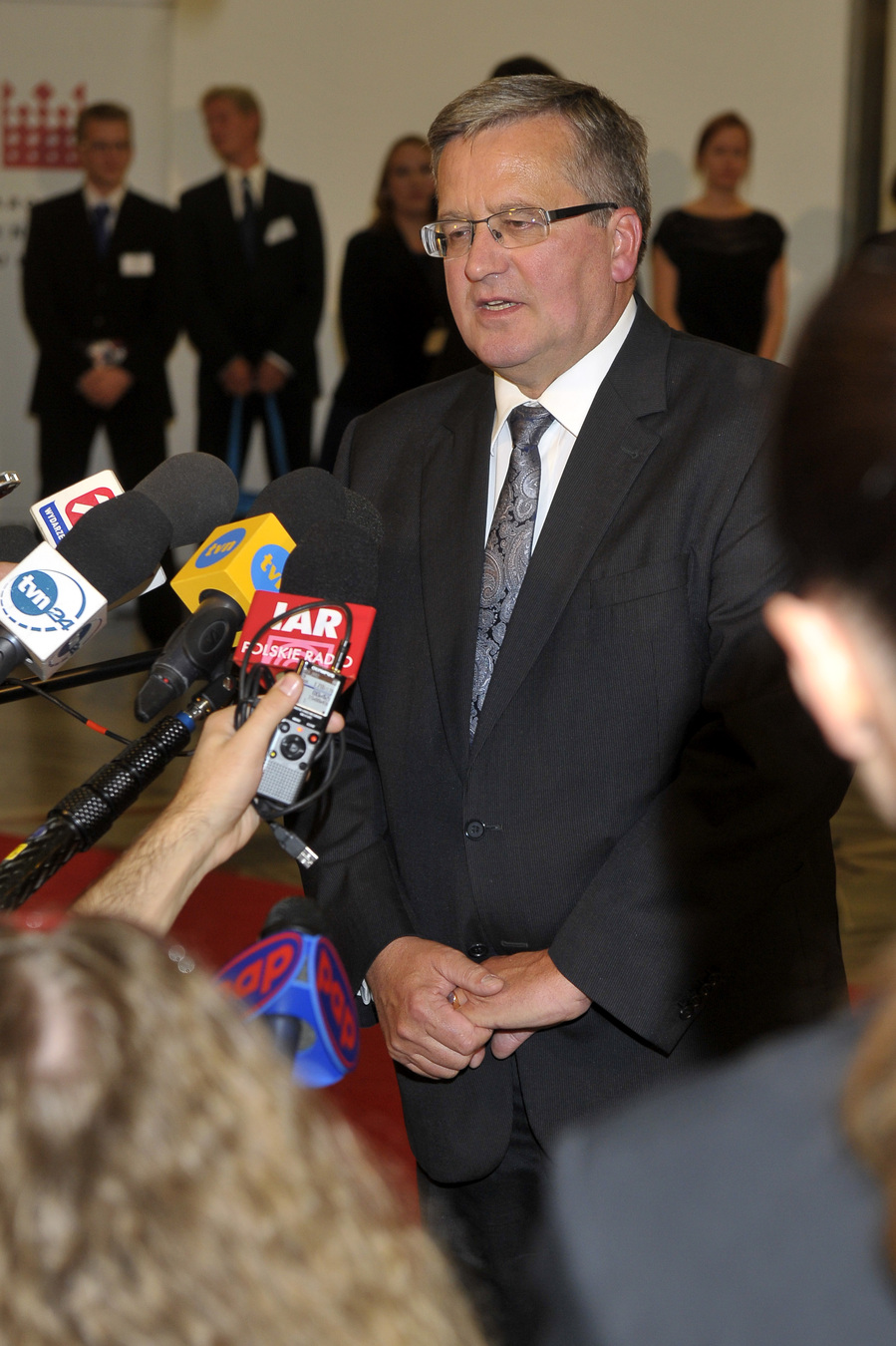 Prezydent Bronisław Komorowski na premierze filmu "Wałęsa: Człowiek z nadziei"