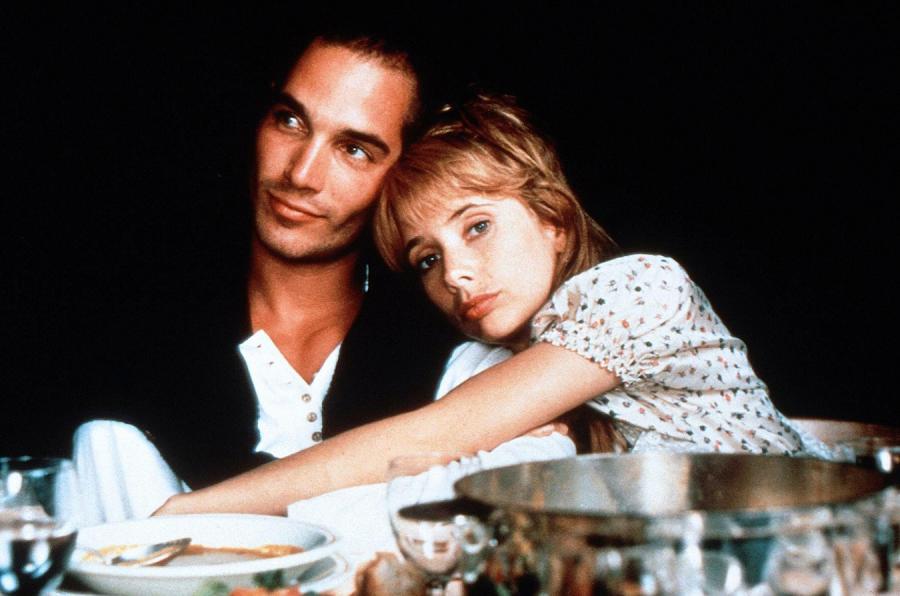 Jean-Marc Barr i Rosanna Arquette w filmie "Wielki błękit"