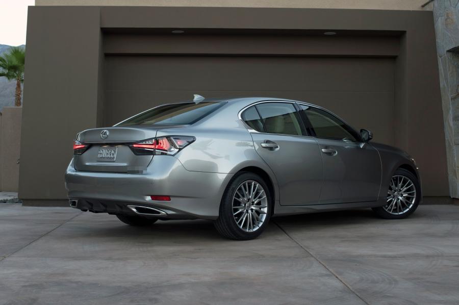 Lexus GS - zdjęcie poglądowe